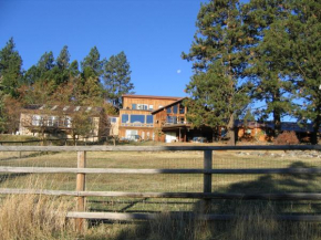 Гостиница Whitebird Summit Lodge  Грейнджвилл
